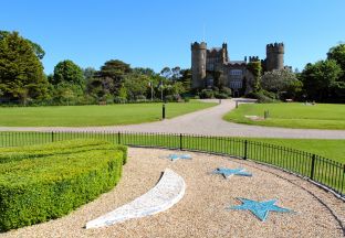 Malahide Castle Dublin Flughafen